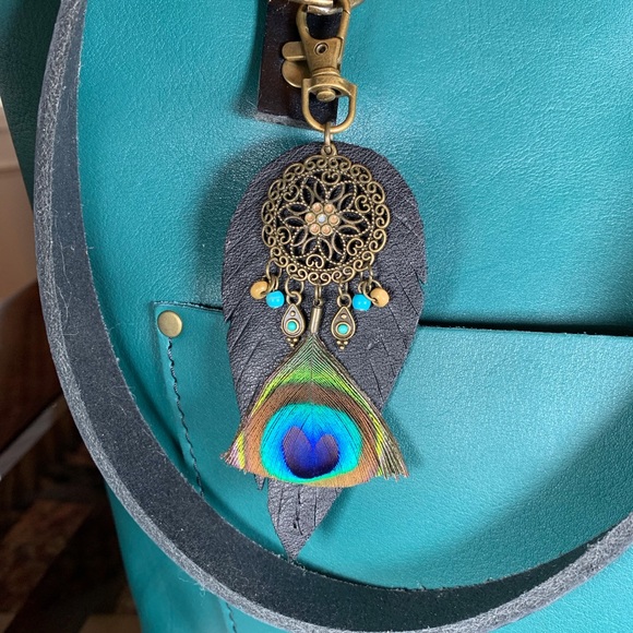 Handbags - Peacock Feather Purse Charm/Clip